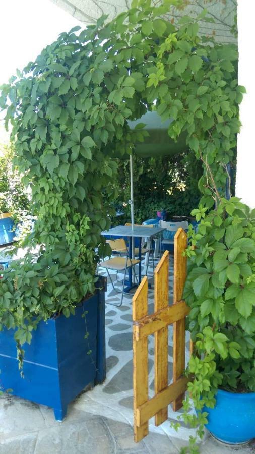 Right Across The Sea Villa Nea Kallikrateia Exterior photo